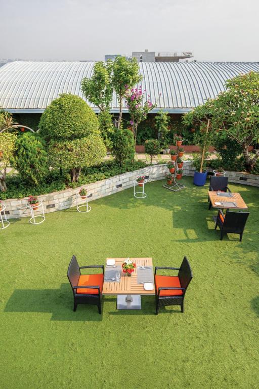 Dhaka Regency Hotel & Resort 外观 照片