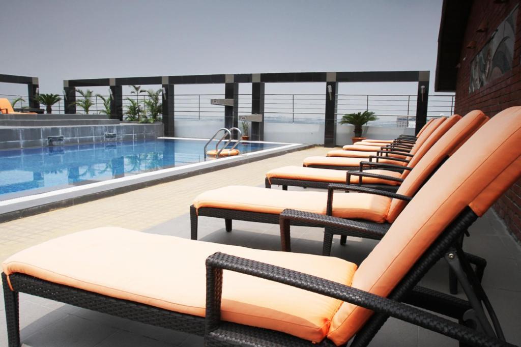 Dhaka Regency Hotel & Resort 外观 照片