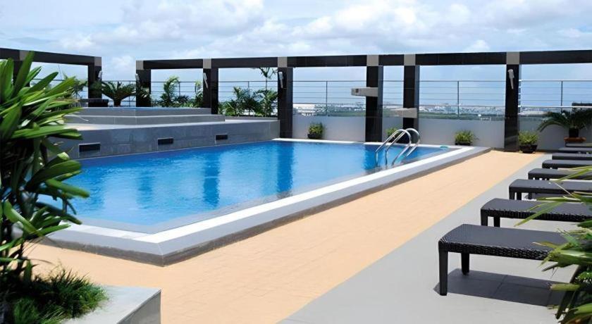 Dhaka Regency Hotel & Resort 外观 照片